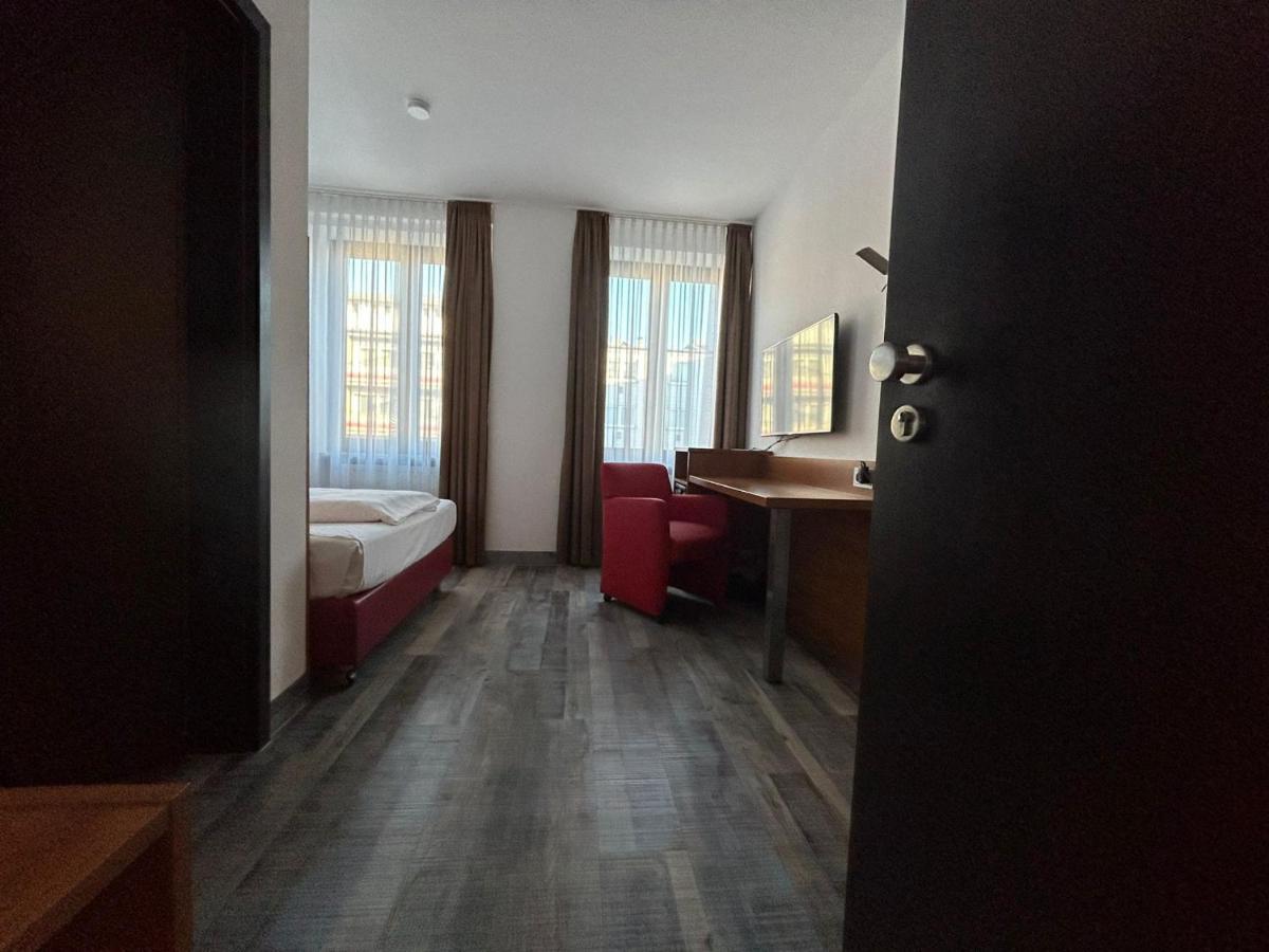 Hotel Fackelmann Nürnberg Exterior foto
